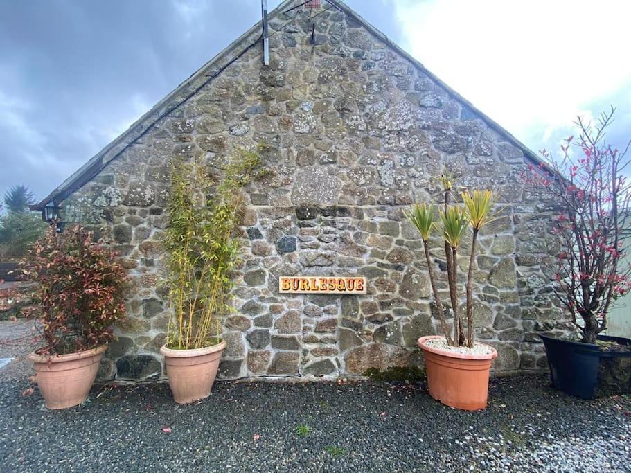 Delightful Artistic Granite Barn In Rural Hamlet Apartment Launceston Exterior photo